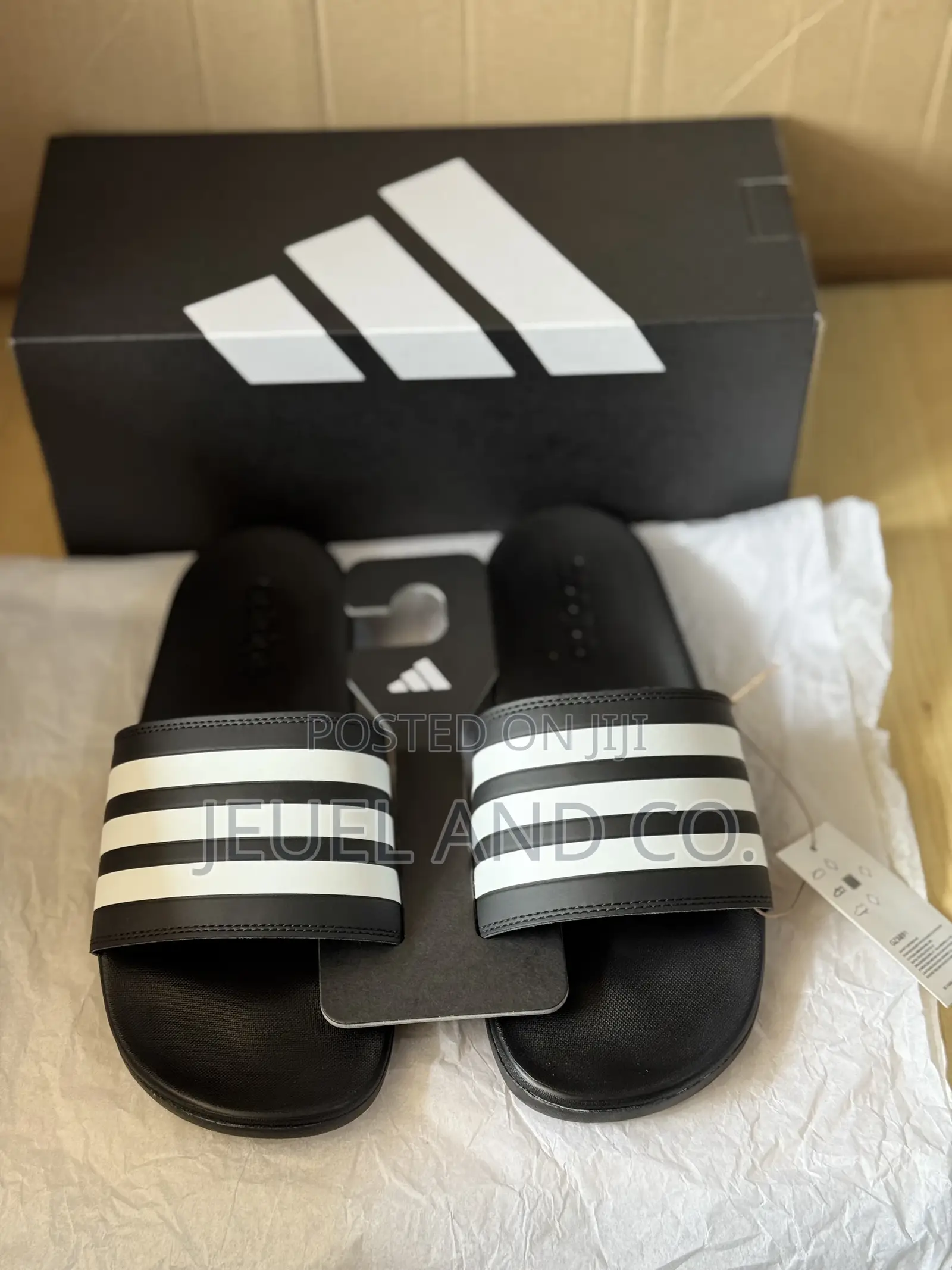 Original Adidas Adilette Comfort Black and White