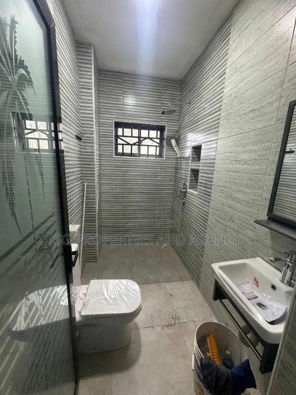 2bdrm Apartment in Manet,Spintex for rent