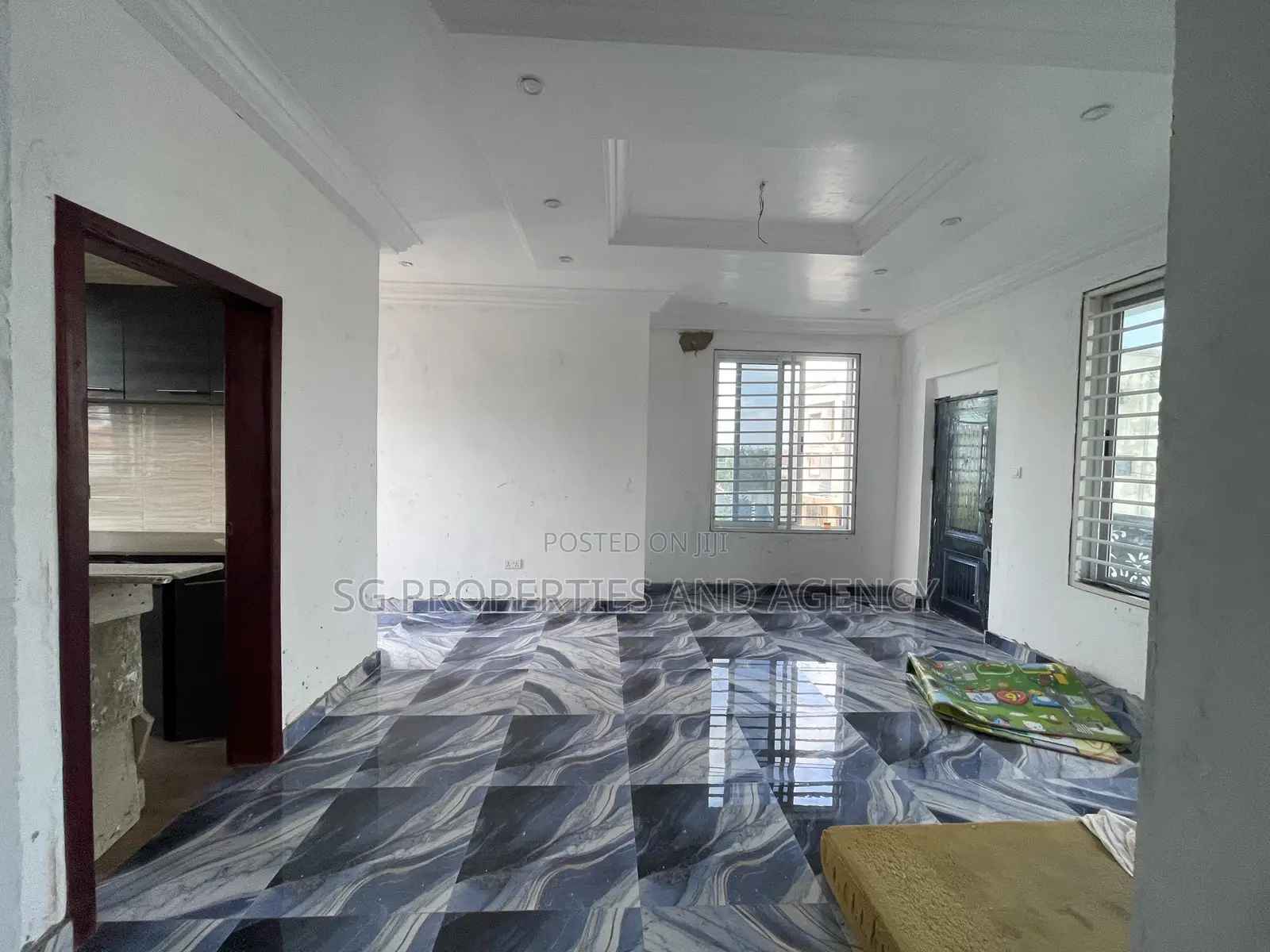 2bdrm Apartment in Lashibi, Sakumono for rent