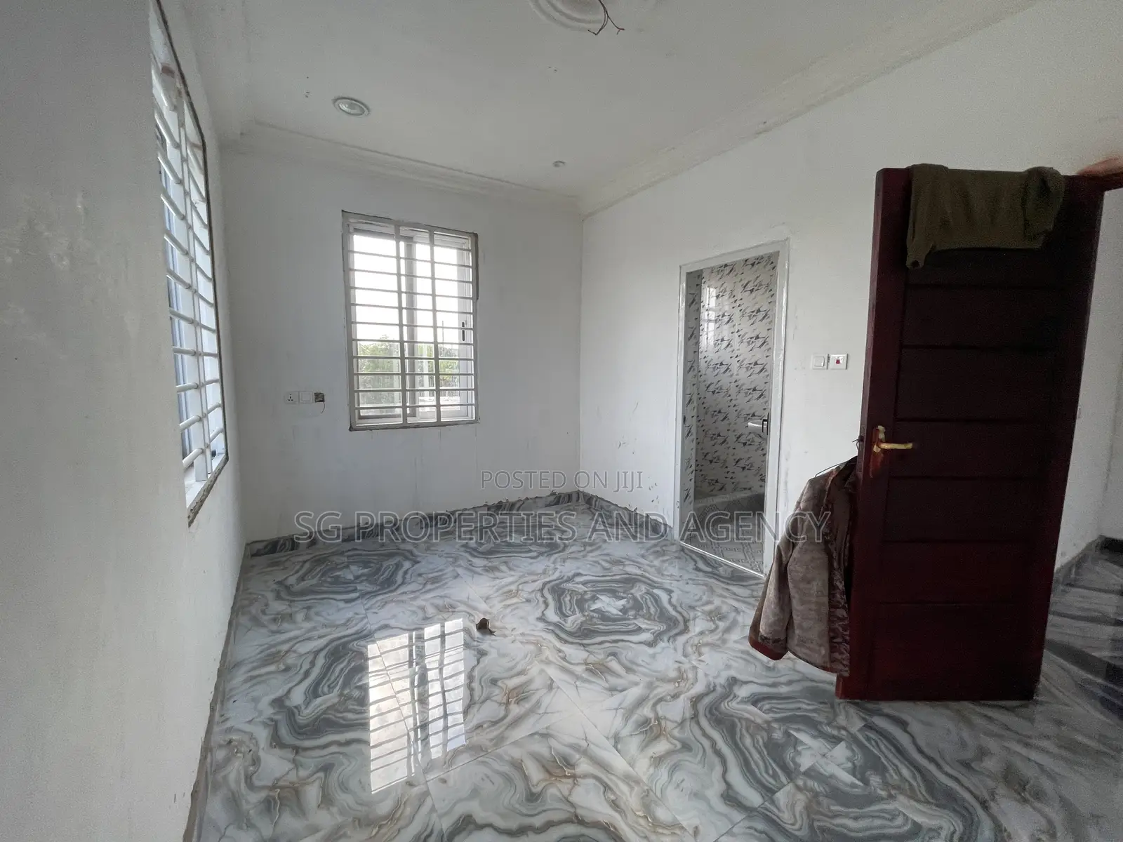 2bdrm Apartment in Lashibi, Sakumono for rent