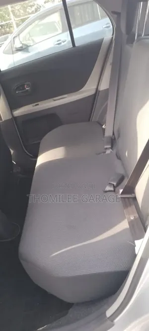 Toyota Vitz 2010 Gray