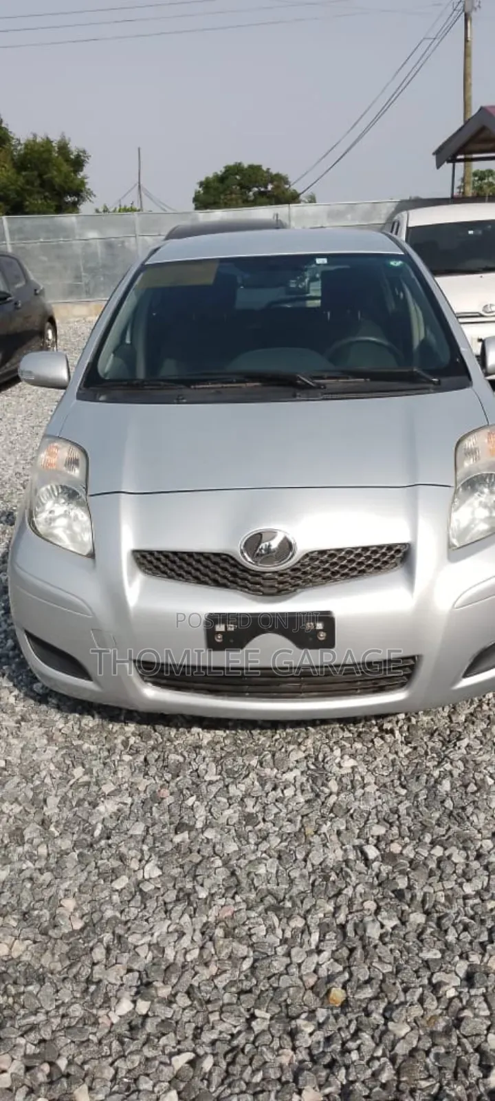 Toyota Vitz 2010 Gray