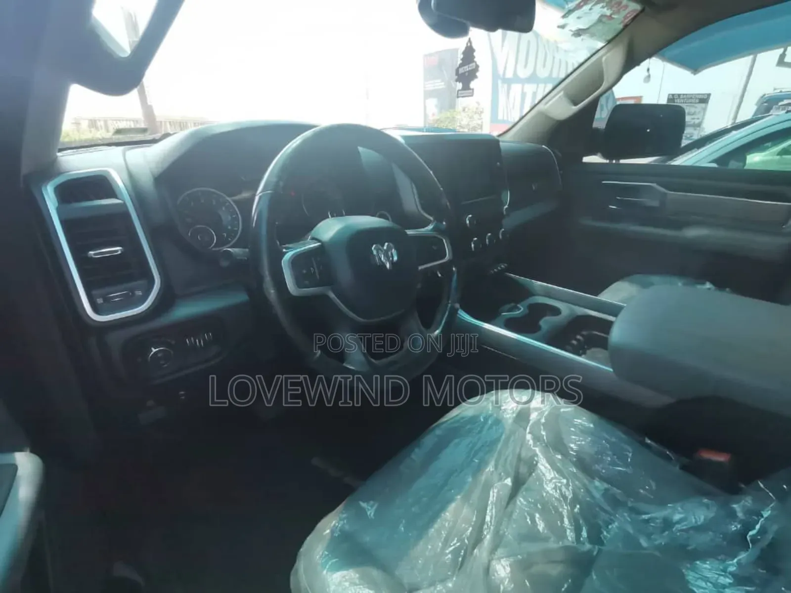 Dodge RAM 1500 3.6 Petrol AWD 2022 Silver