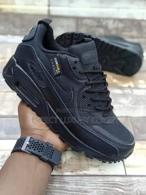Quality Sneakers for Unisex Available