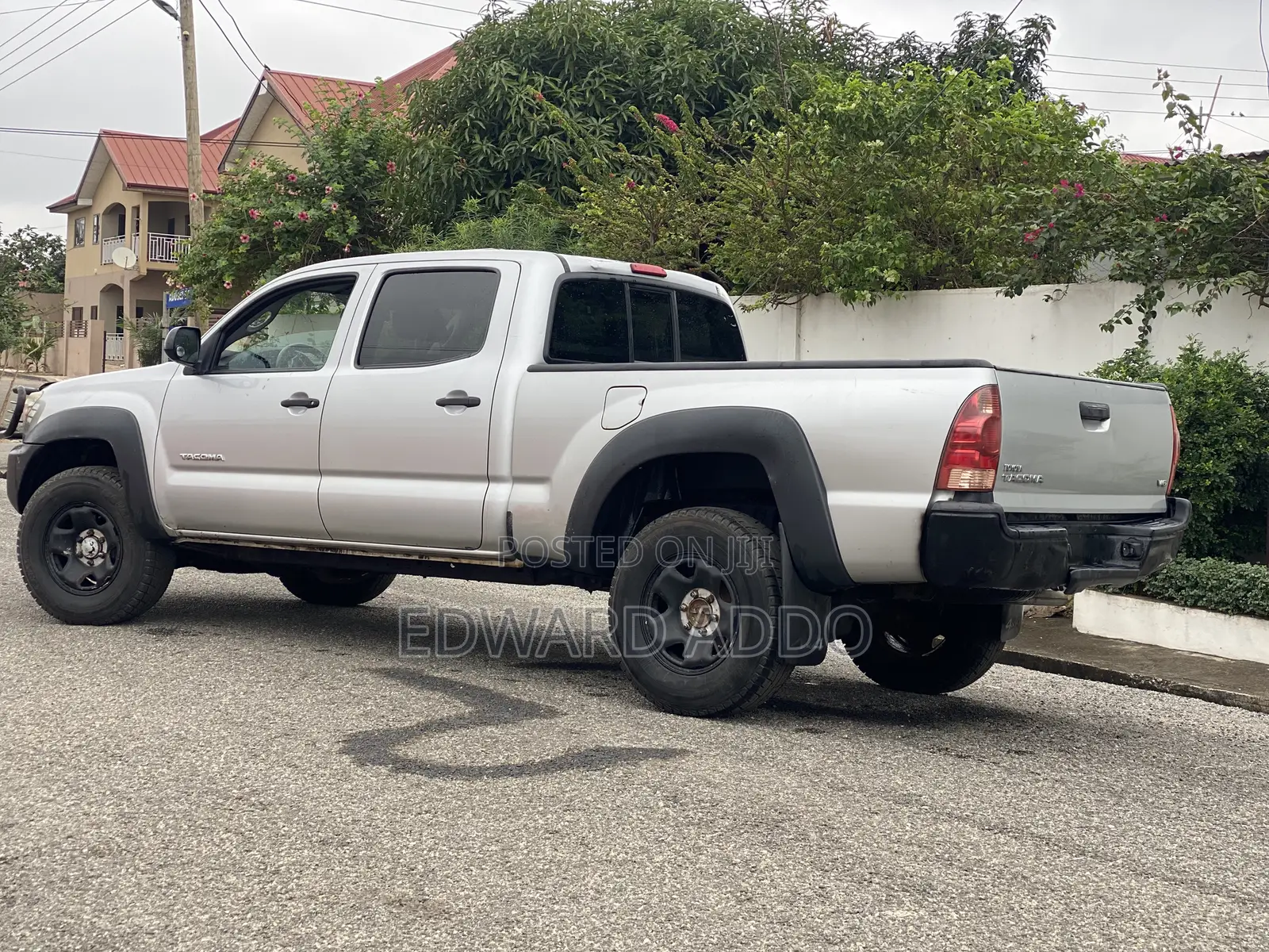 Toyota Tacoma V6 4dr Double Cab 4WD 5.0 ft. SB (4.0L 6cyl 5A) 2014 Gray