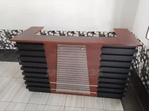 Receiption Desk Coffee Lores