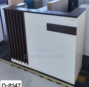 Reception Desk Casual Vesing