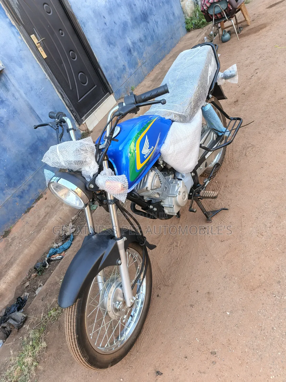 Honda 2025 Blue