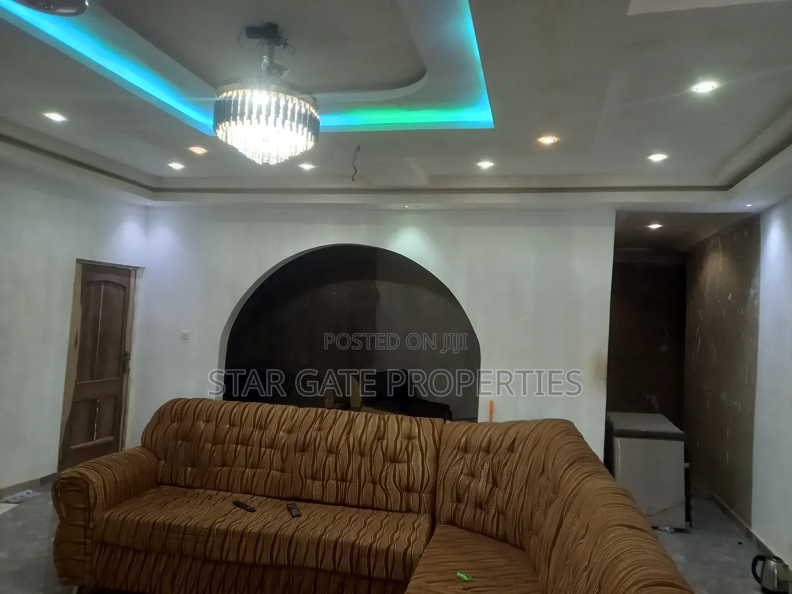 5bdrm House in Akyeremadi, Kumasi Metropolitan for sale