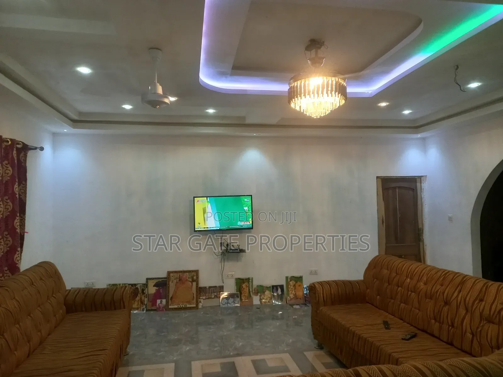 5bdrm House in Akyeremadi, Kumasi Metropolitan for sale