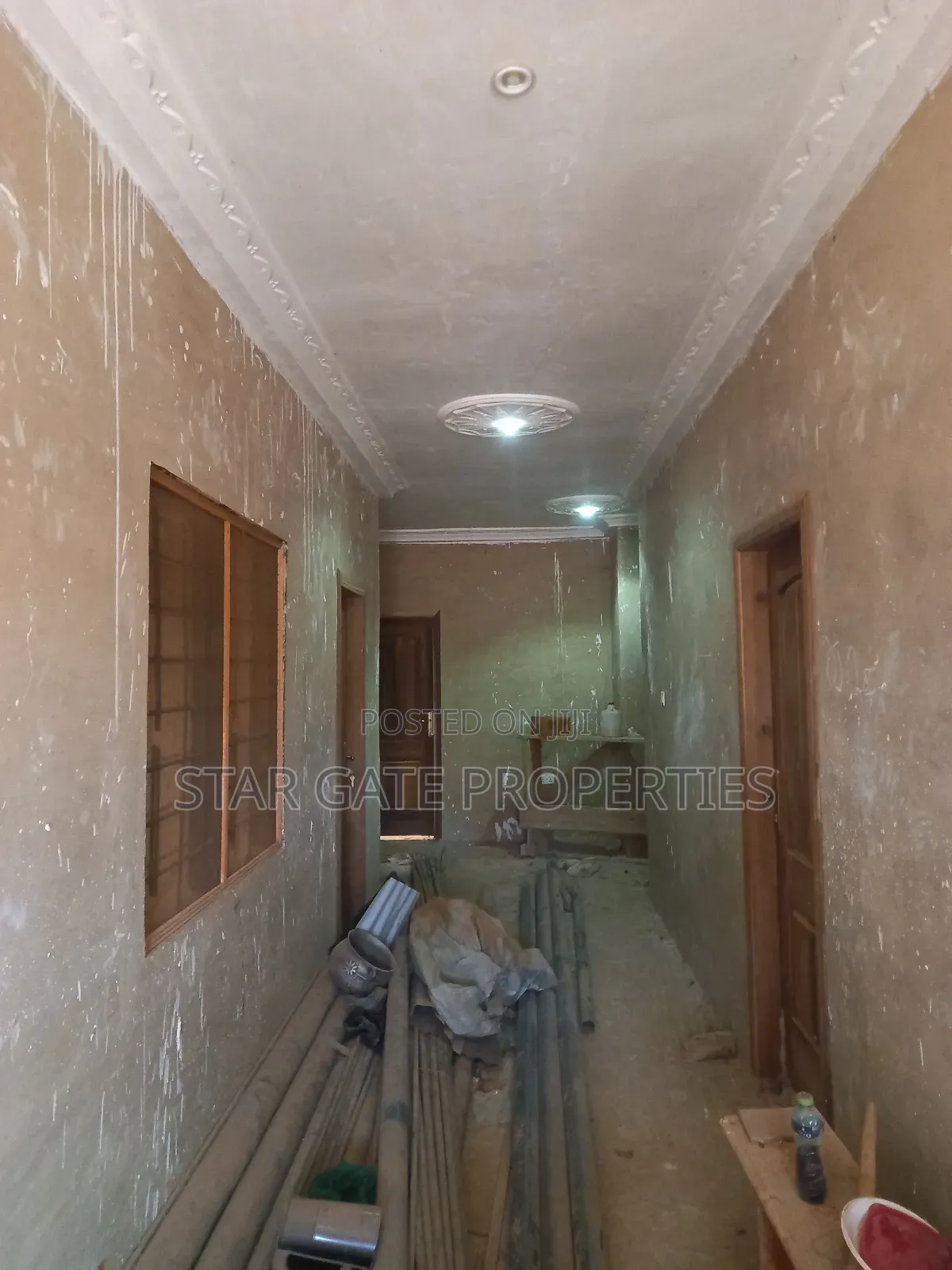 5bdrm House in Akyeremadi, Kumasi Metropolitan for sale