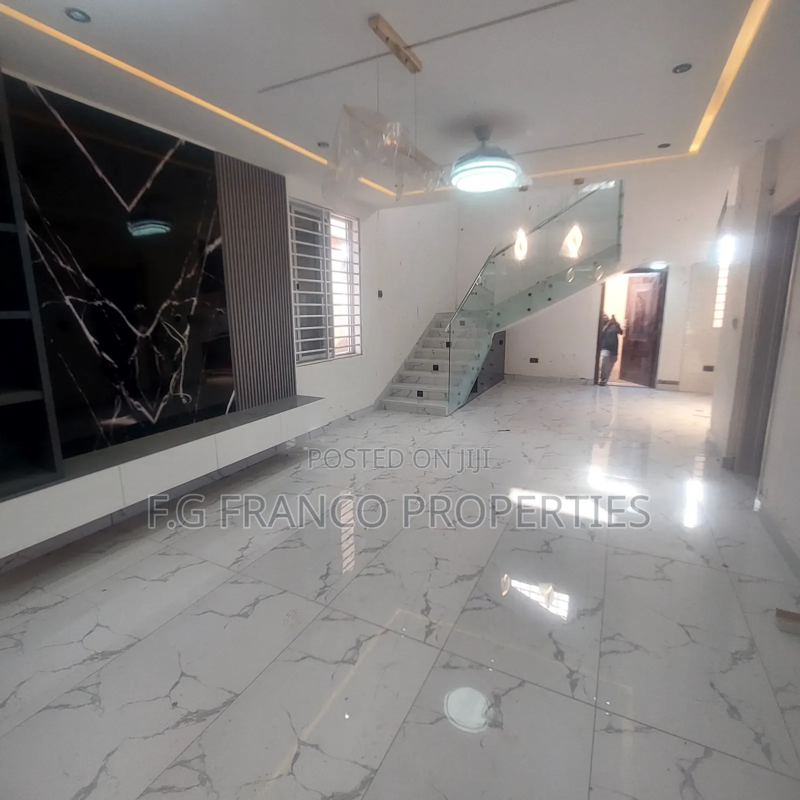 Furnished 3bdrm Apartment in Kg. Franco, Adjiriganor for sale