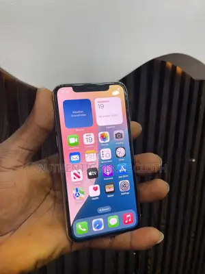 Apple iPhone 11 128 GB White