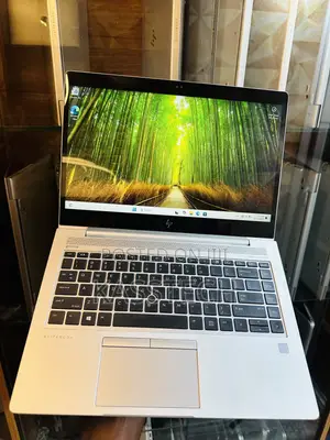 Laptop HP EliteBook 840 G5 8GB AMD Ryzen 5 SSD 256GB