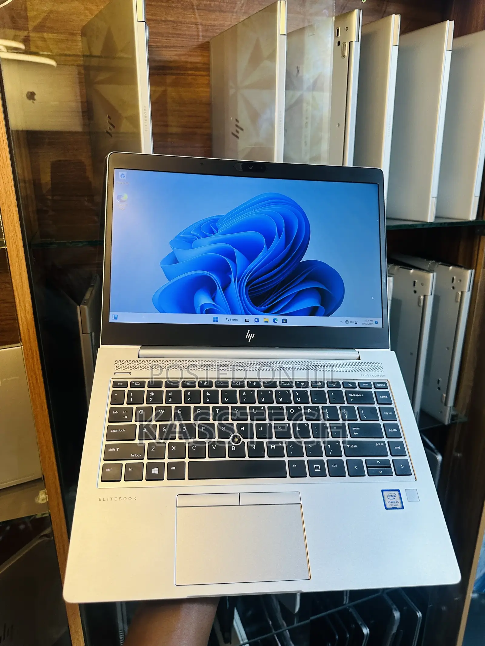 Laptop HP EliteBook 830 G6 8GB Intel Core I5 SSD 256GB