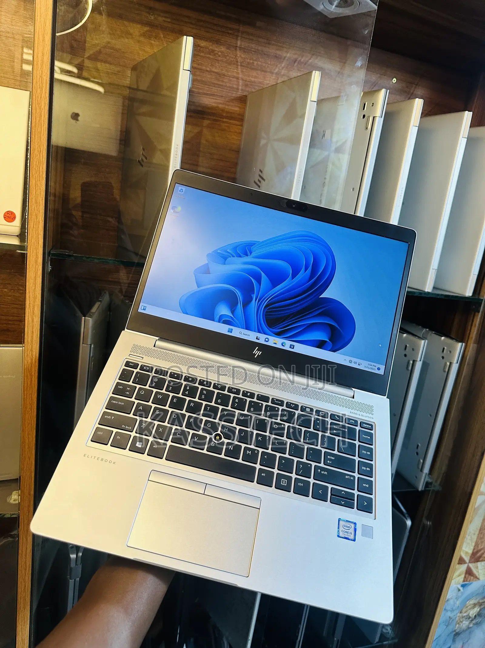 Laptop HP EliteBook 830 G6 8GB Intel Core I5 SSD 256GB