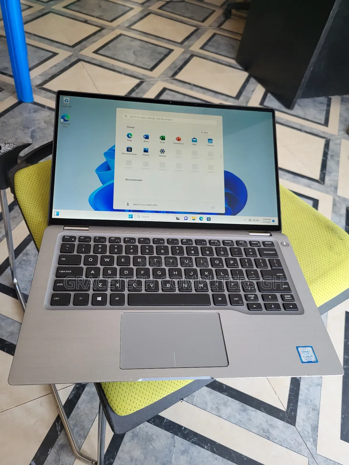 Laptop Dell Latitude 7200 2-in-1 8GB Intel Core I5 SSD 256GB