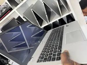 Laptop HP Envy 15 8GB AMD A8 SSD 256GB