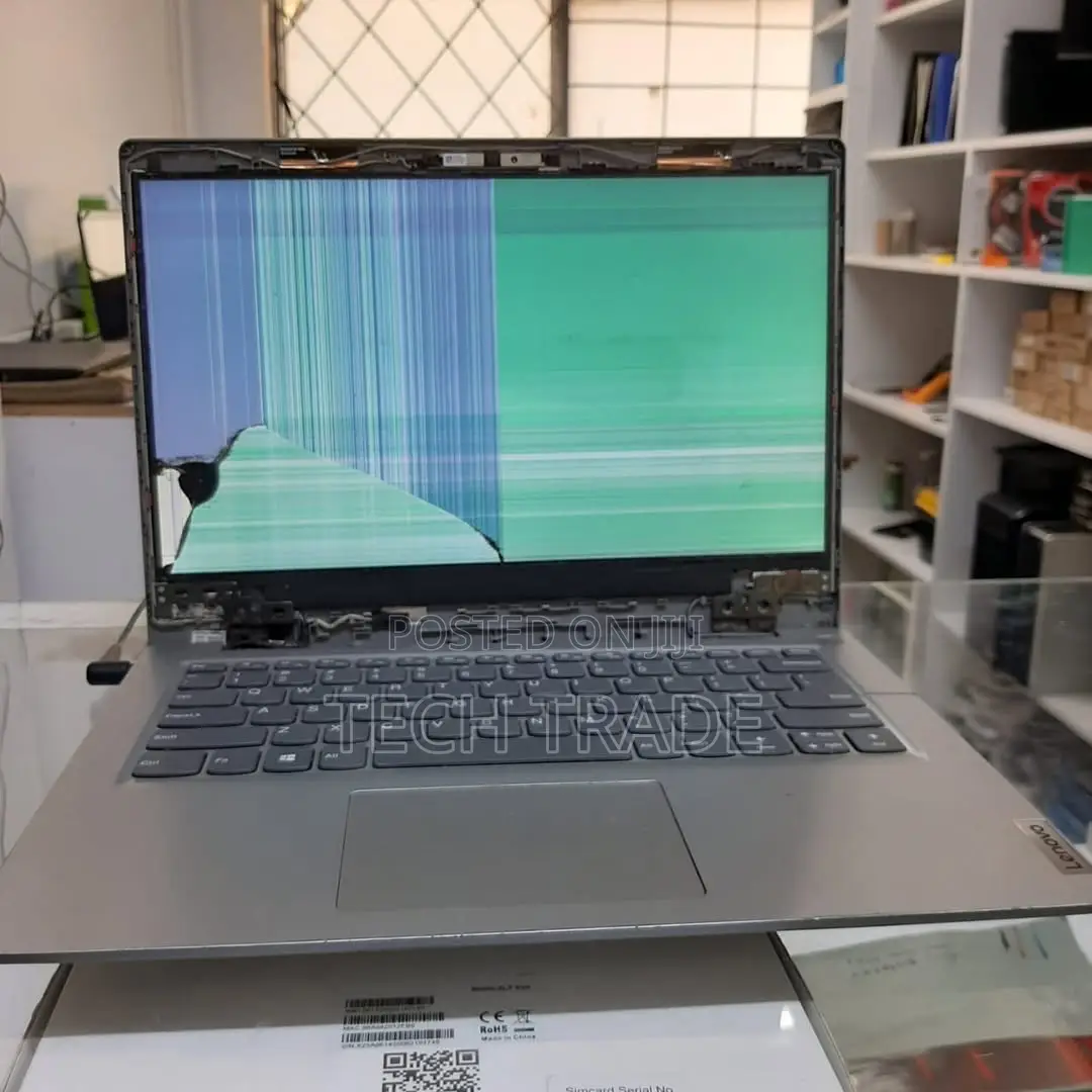 All Laptop Screens (Hp,Dell Etc) With Fixing From (Ghs 550-Ghs2800)