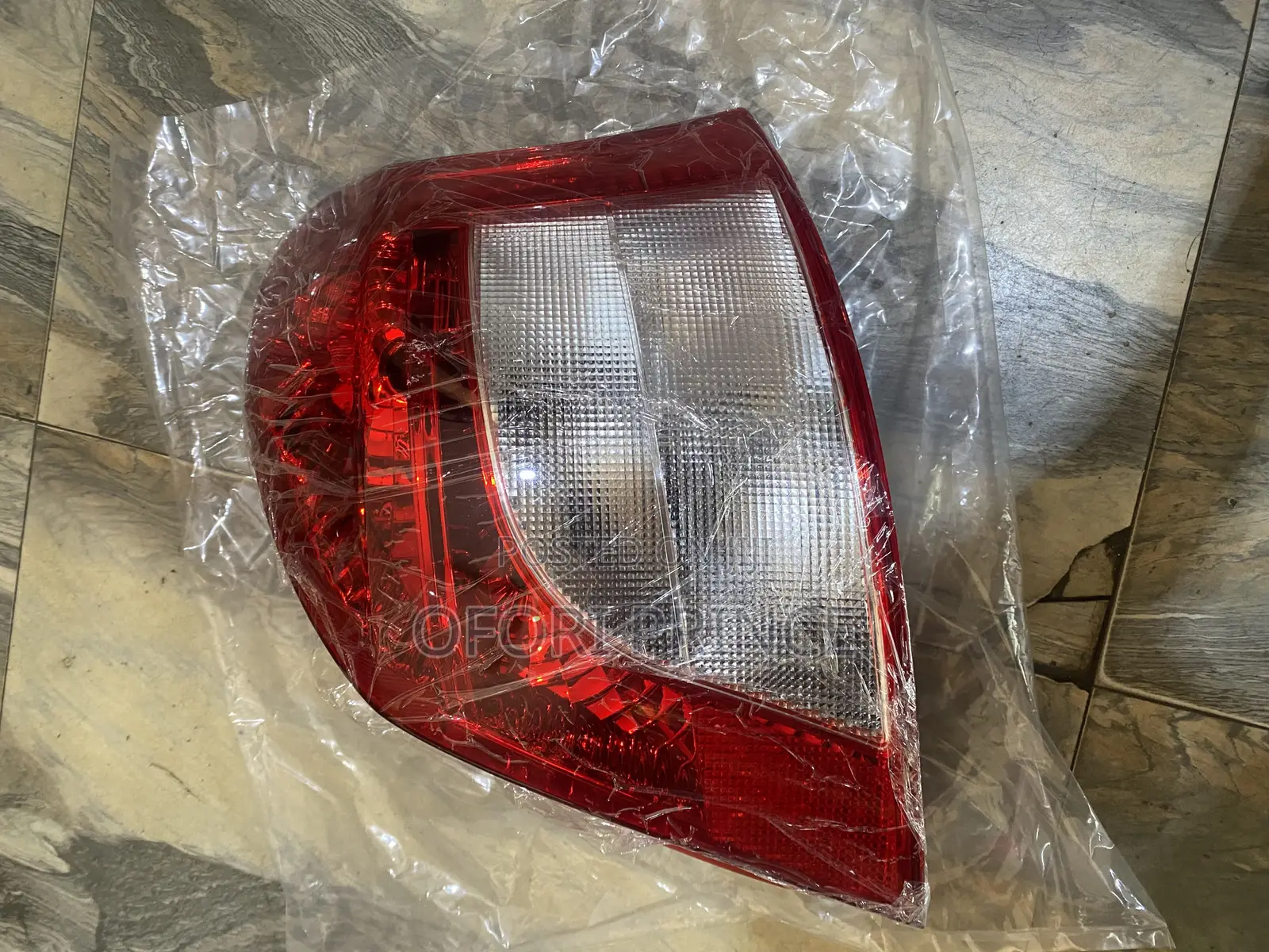 Toyota Vitz 2008-2010 Taillight