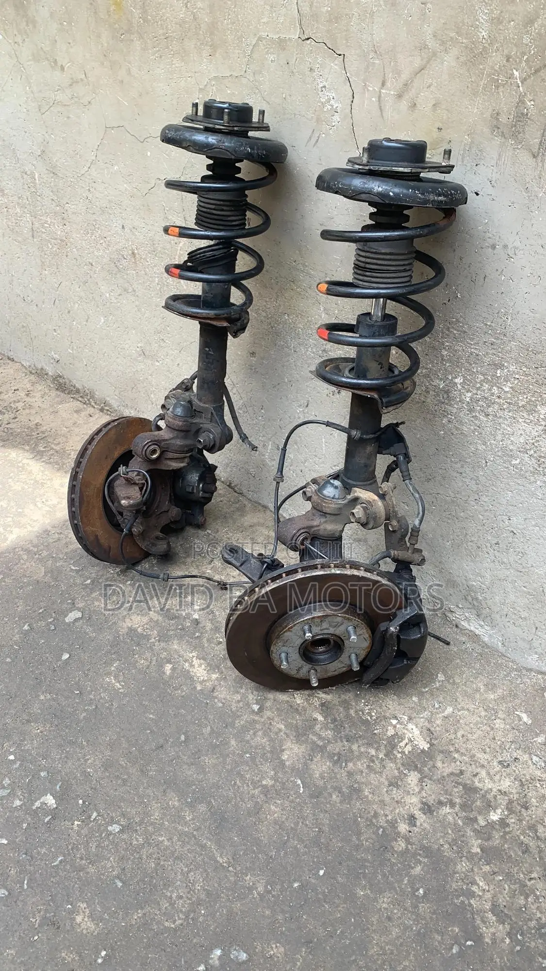 Nissan Primera Front Shocks