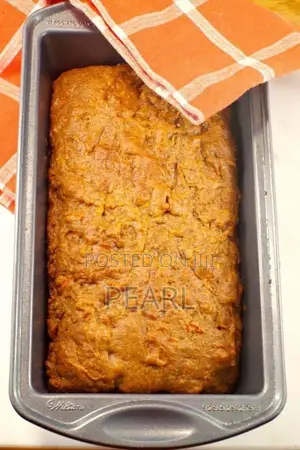 Banana Cakes and Carrot Cakes