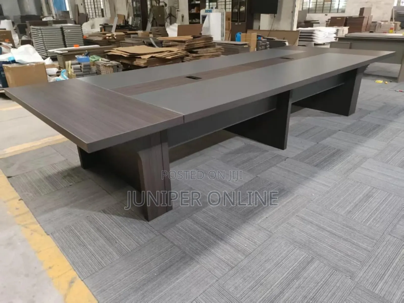 Conference Table Dadish Ening