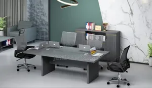 Conference Table Ania Dash