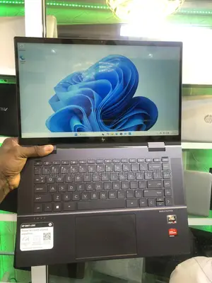 Laptop HP Envy 15-Ep0xxx 8GB AMD Ryzen 5 SSD 256GB