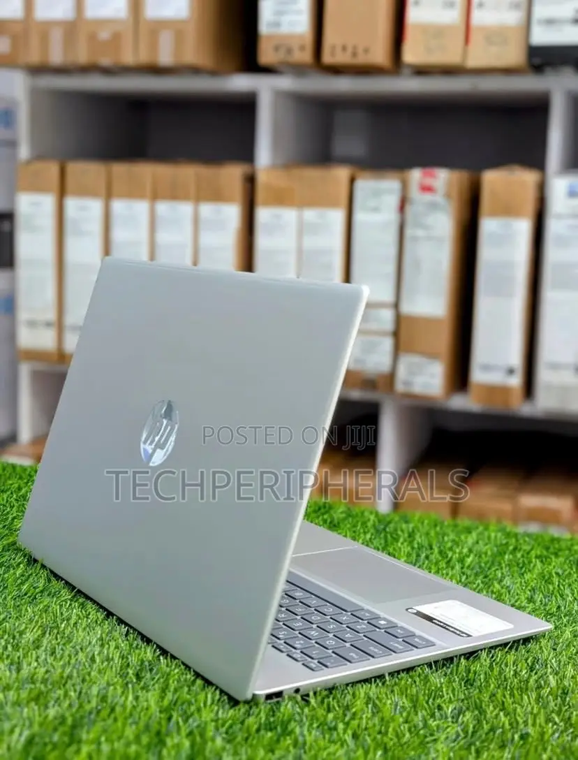 New Laptop HP Pavilion 15 16GB Intel Core I5 SSD 1T