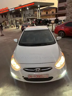 Hyundai Accent GLS 4dr Sedan (1.6L 4cyl 6A) 2015 White