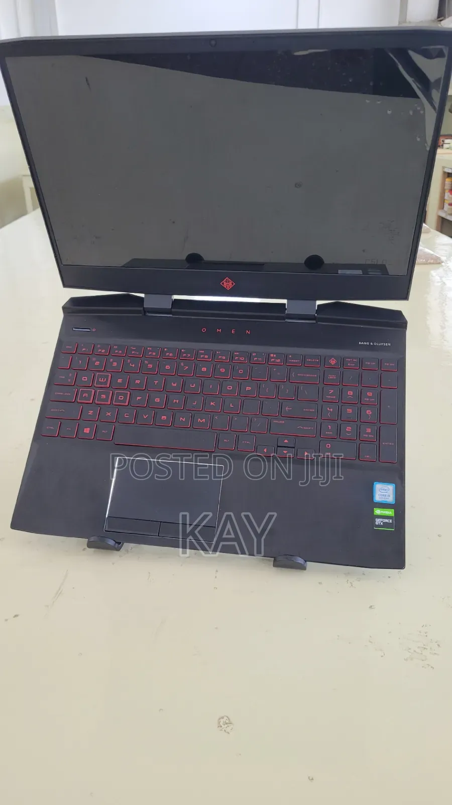 Laptop HP Omen 15 16GB Intel Core i5 HDD+SSD 512GB