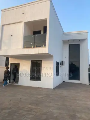 4bdrm House in Ashaley Botwe for rent