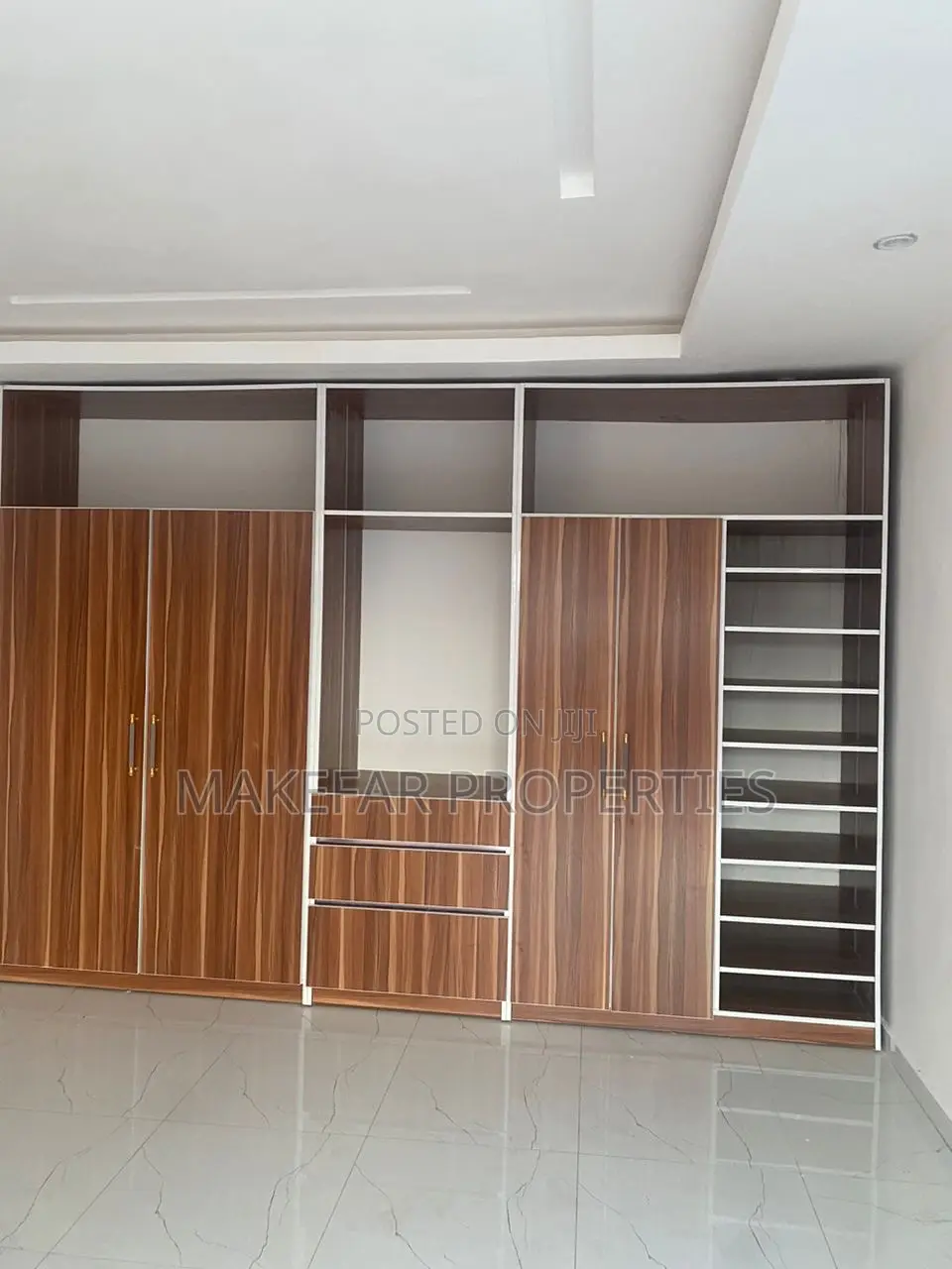 4bdrm House in Ashaley Botwe for rent