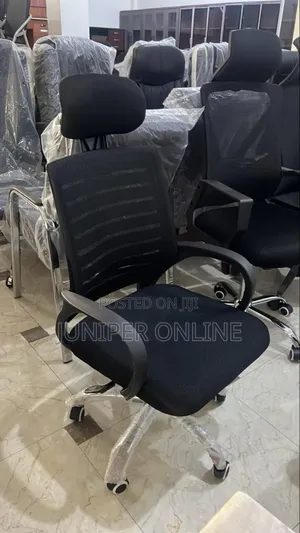 Swivel Chair Thousa Trissom