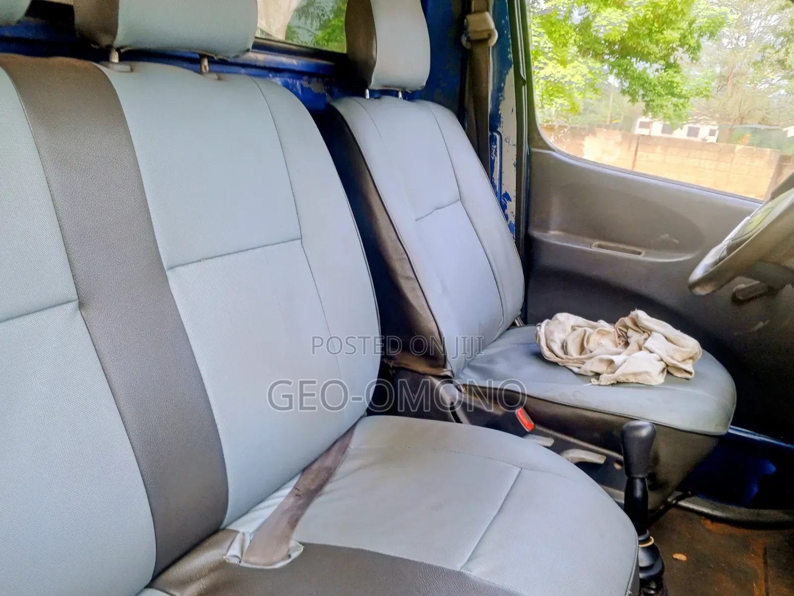 Toyota HiAce 2008 Blue