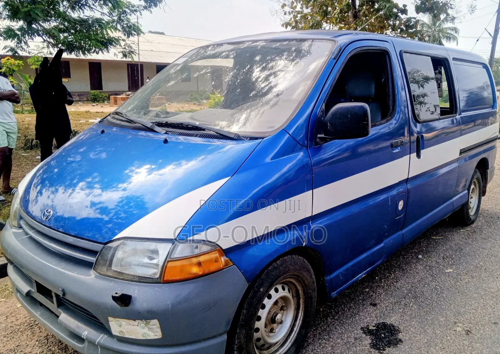 Toyota HiAce 2008 Blue