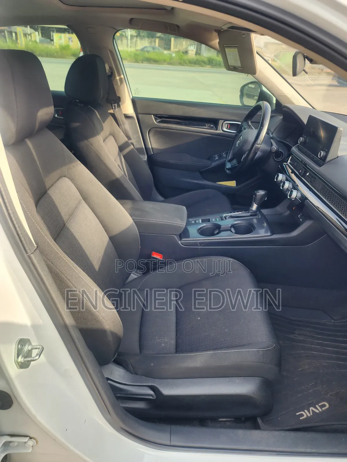 Honda Civic EX 2022 White