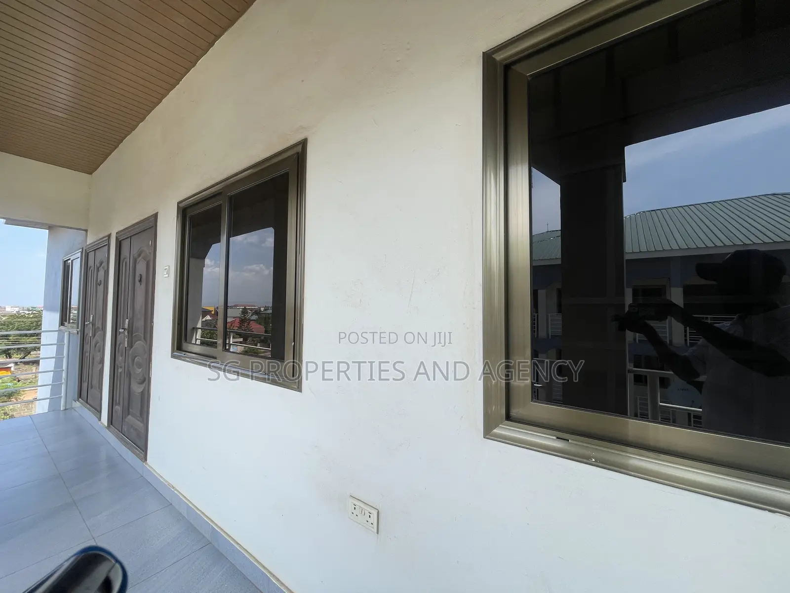 3bdrm Apartment in Coastal, Accra Metropolitan for rent
