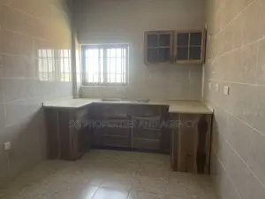 3bdrm Apartment in Coastal, Accra Metropolitan for rent