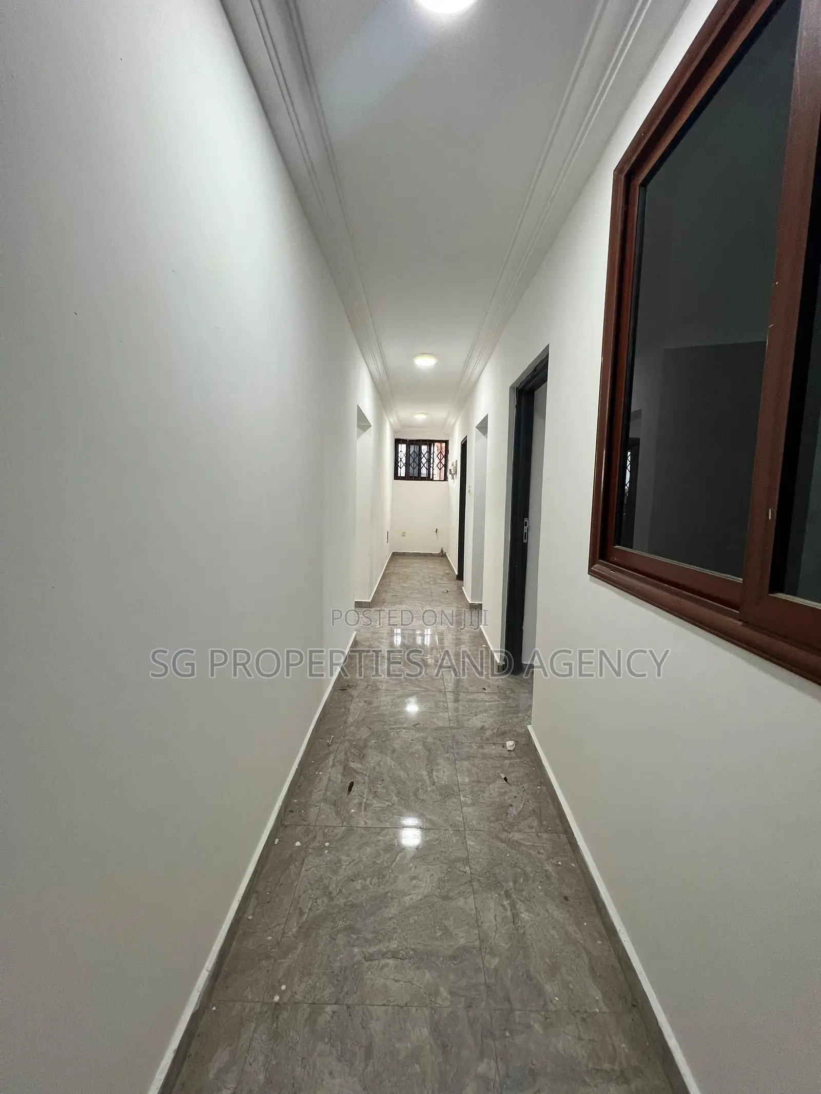 2bdrm Apartment in Lashibi, Sakumono for rent