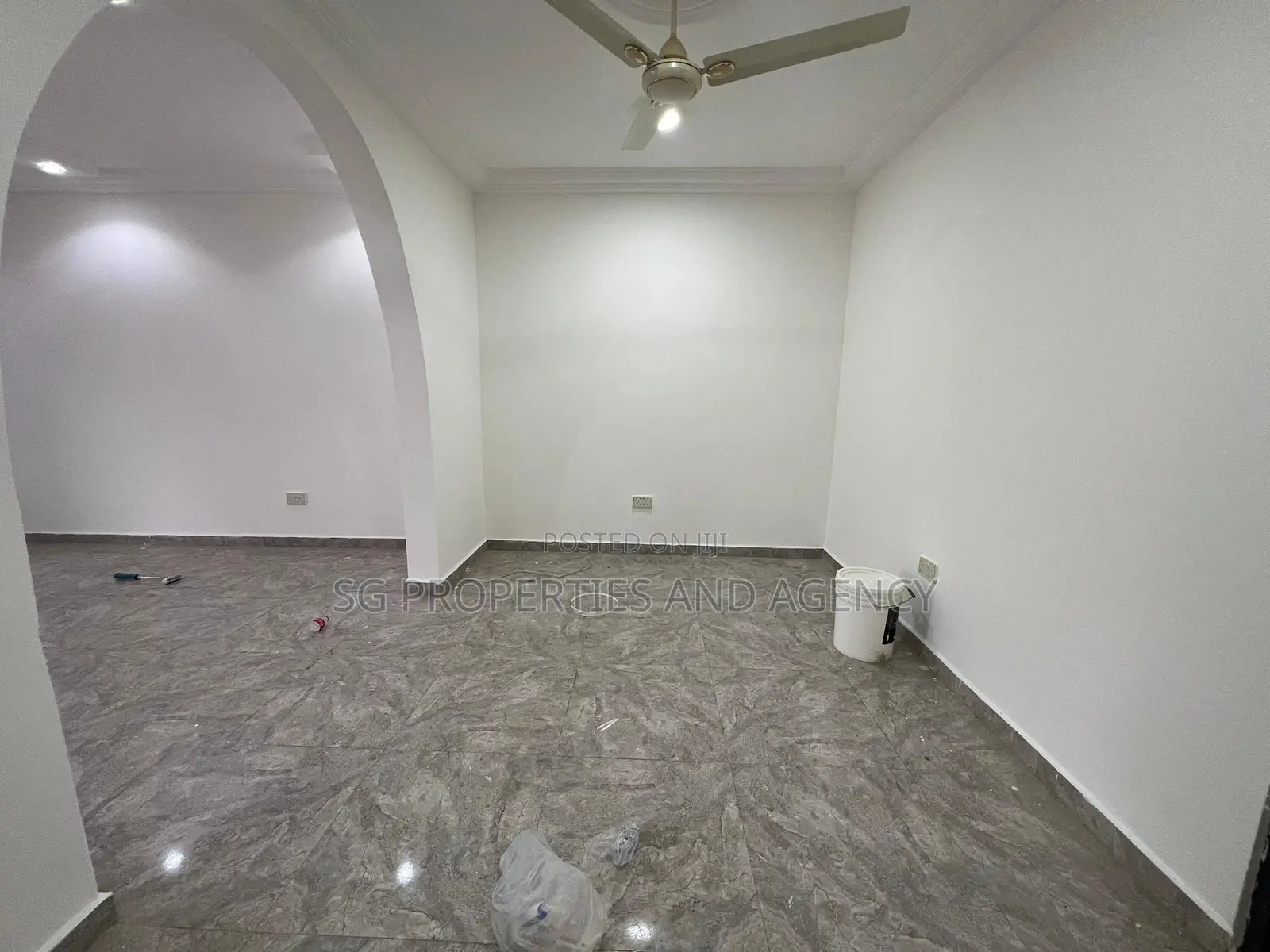 2bdrm Apartment in Lashibi, Sakumono for rent