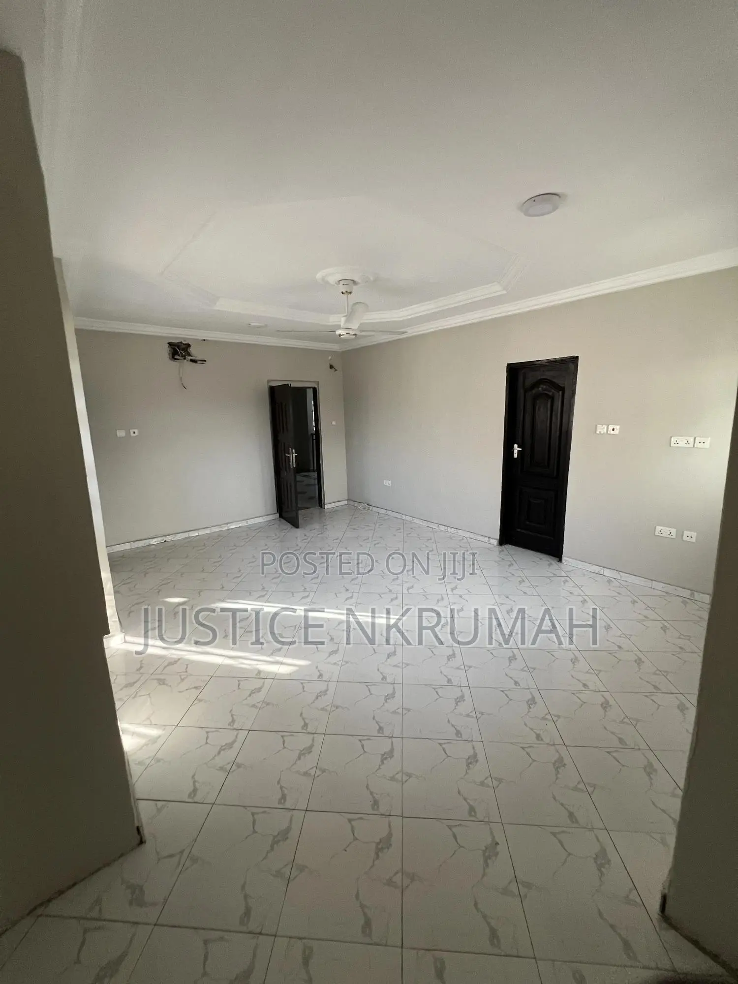 6bdrm Apartment in Mr Justice Estate, Old Barrier for rent