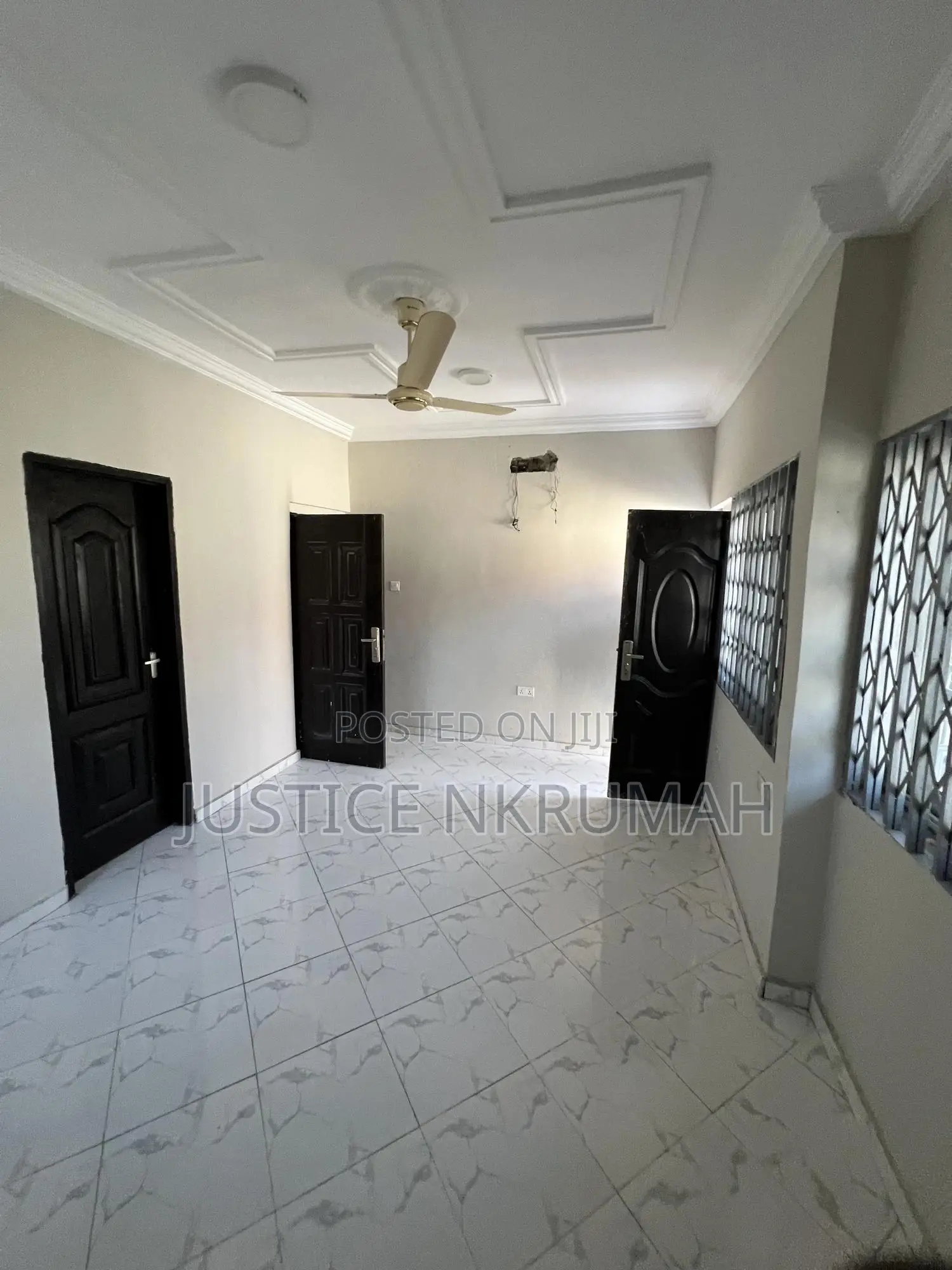 6bdrm Apartment in Mr Justice Estate, Old Barrier for rent