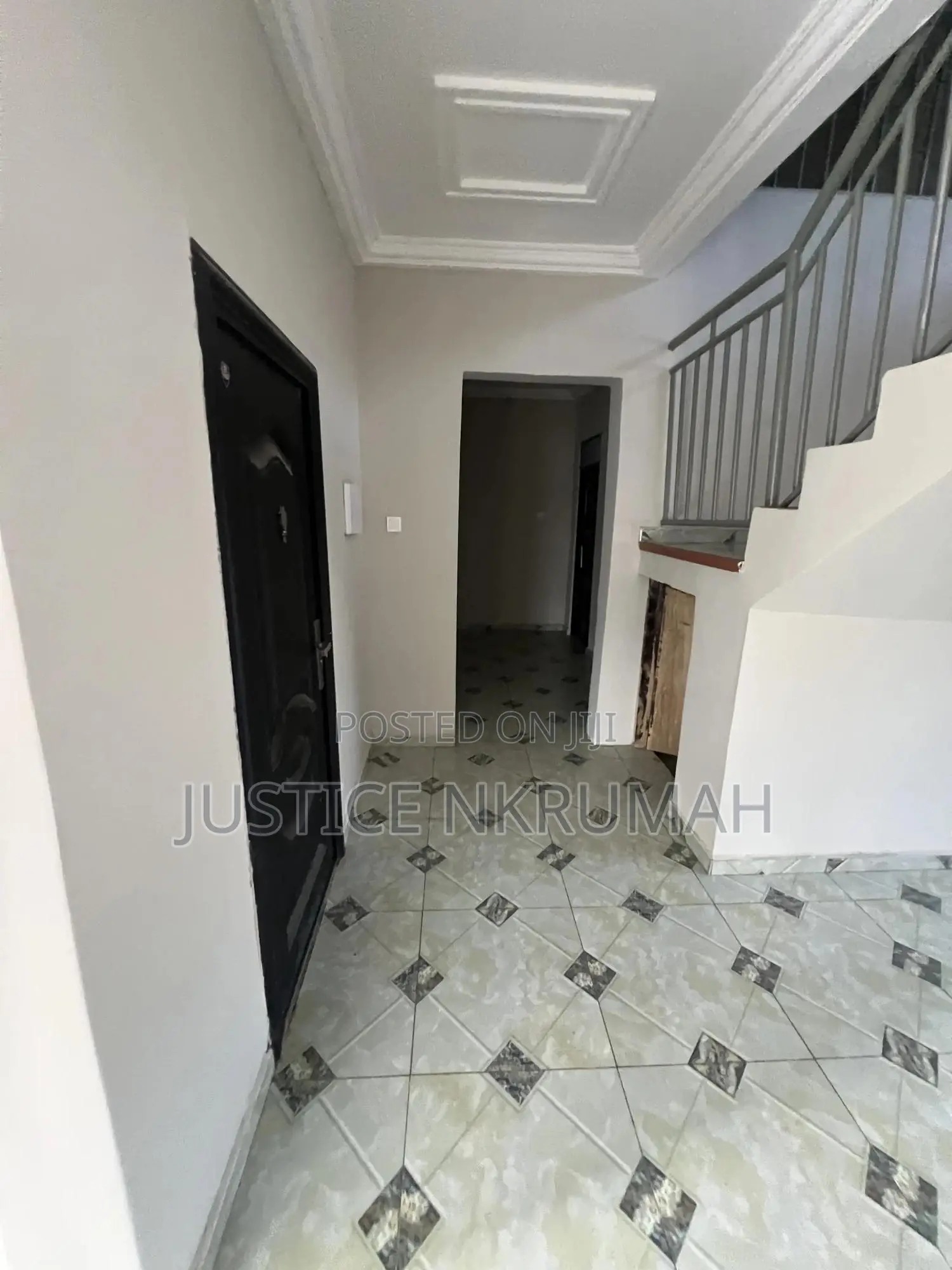6bdrm Apartment in Mr Justice Estate, Old Barrier for rent