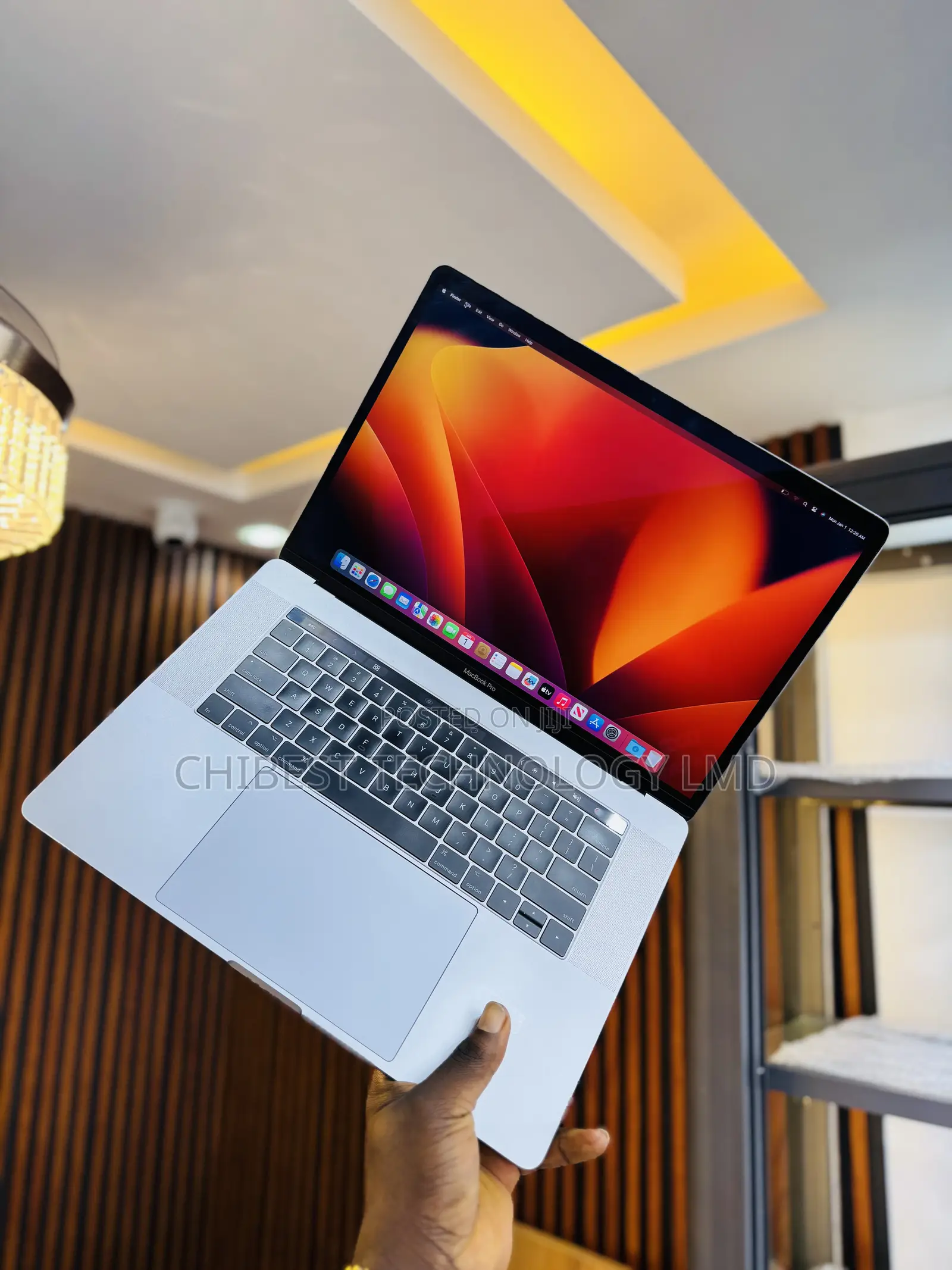 Laptop Apple MacBook Pro 2017 16GB Intel Core i7 SSD 256GB