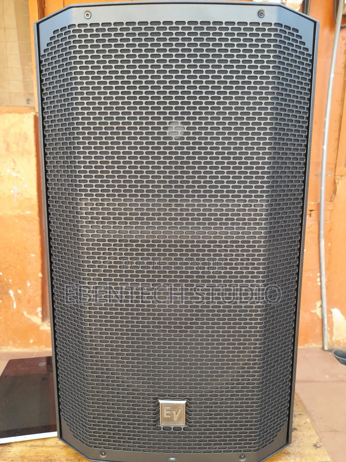 Battery Power Speaker Ev Everse 12