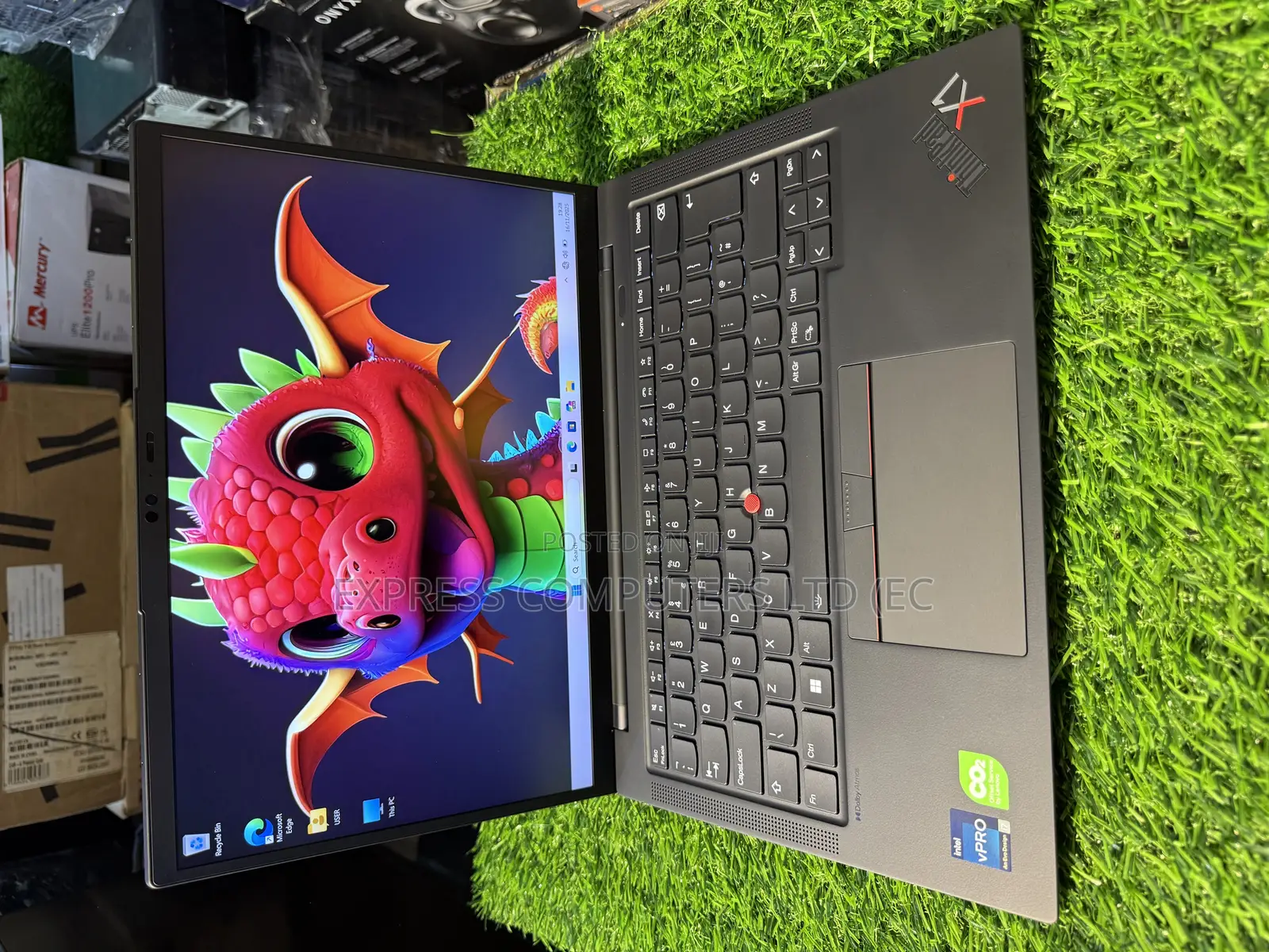 Laptop Lenovo ThinkPad X1 Carbon Gen11 16GB Intel Core I7 SSD 1T