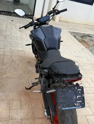 Yamaha 2022 Gray