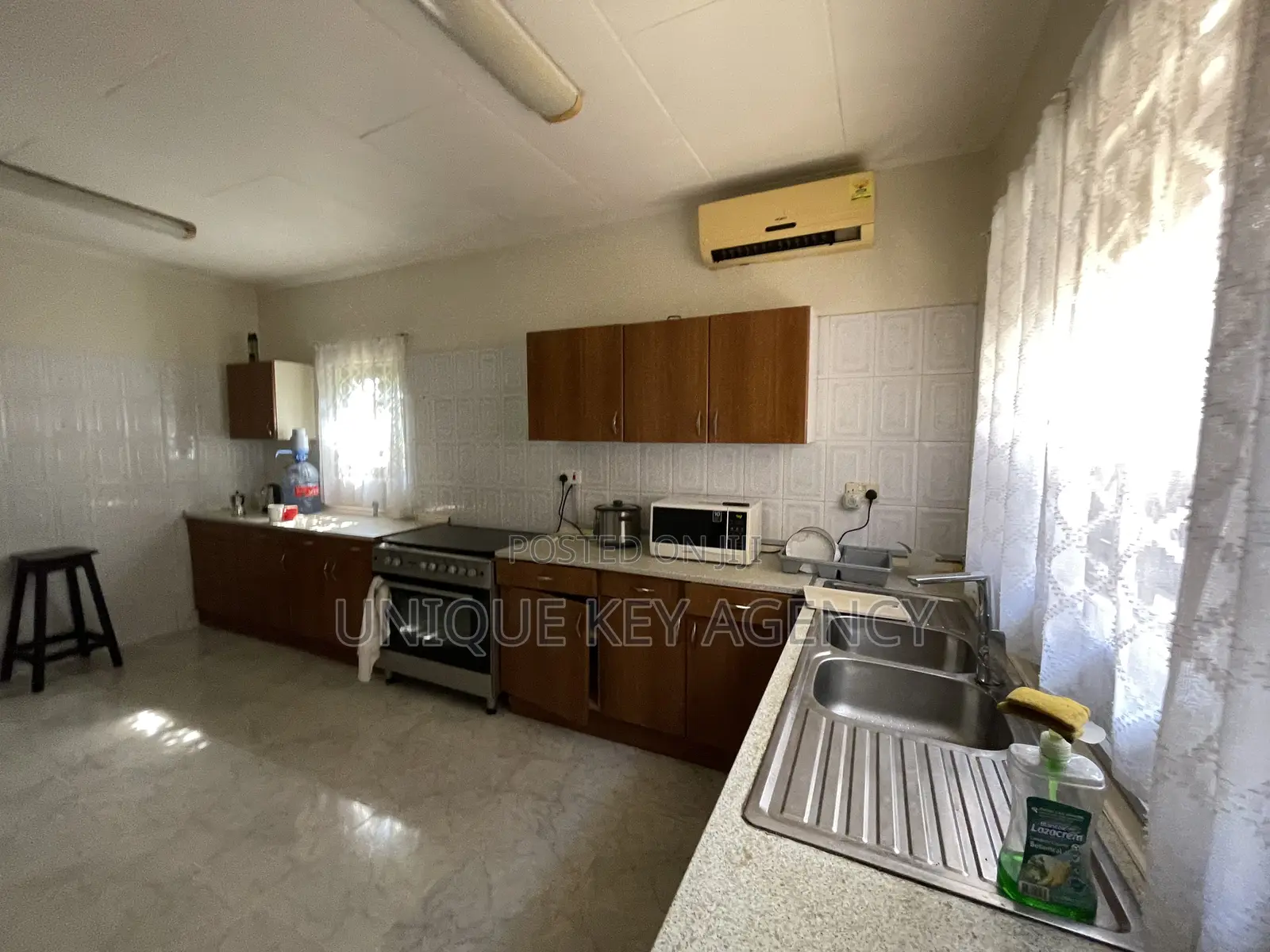 4bdrm House in Unique Key Agency, Regimanuel Gray Estates for sale